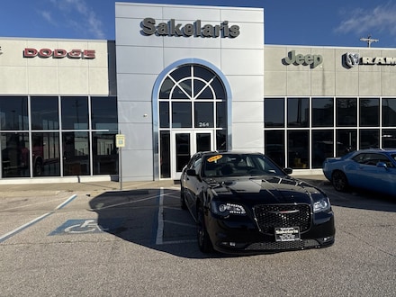 2023 Chrysler 300 S V6 Sedan