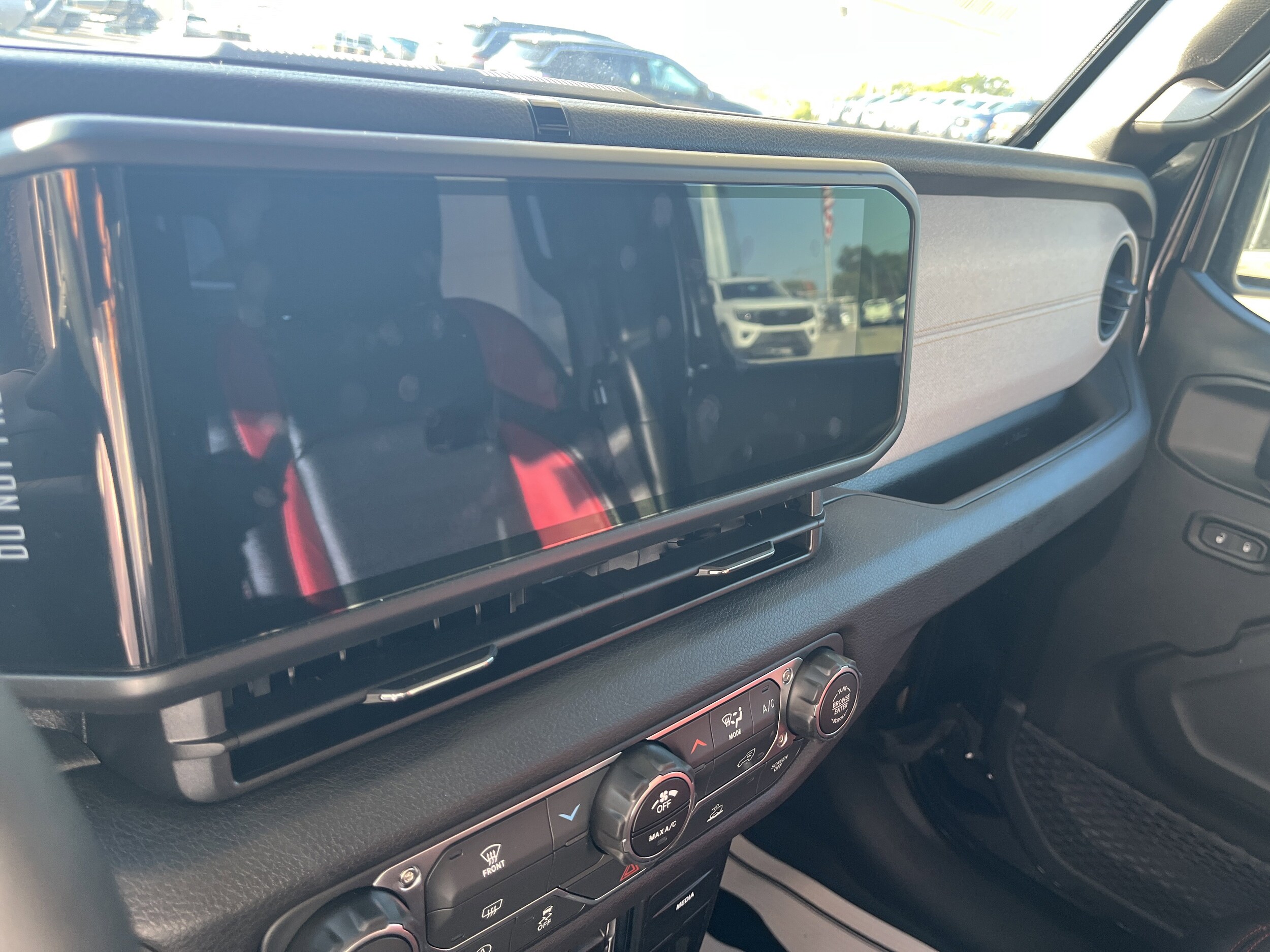 2025 Jeep Gladiator Sport S - Photo 25