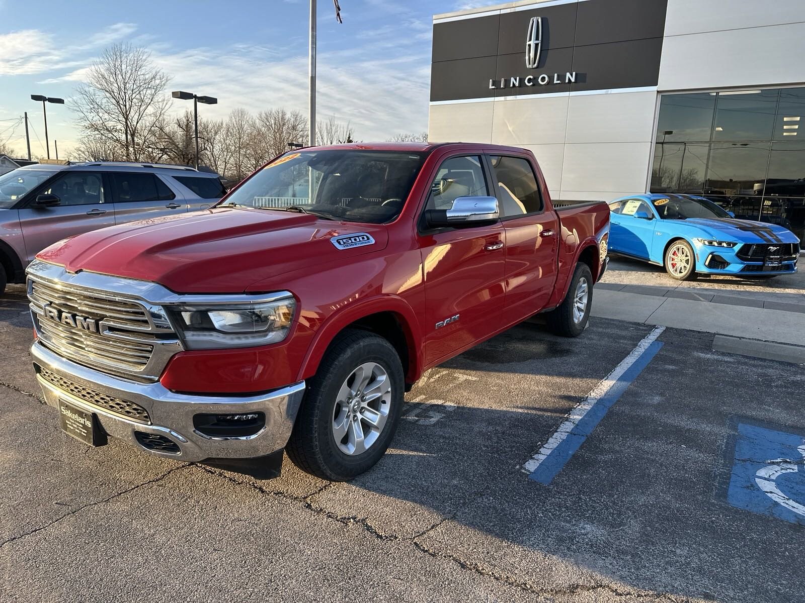 2022 Ram 1500 Laramie photo 3