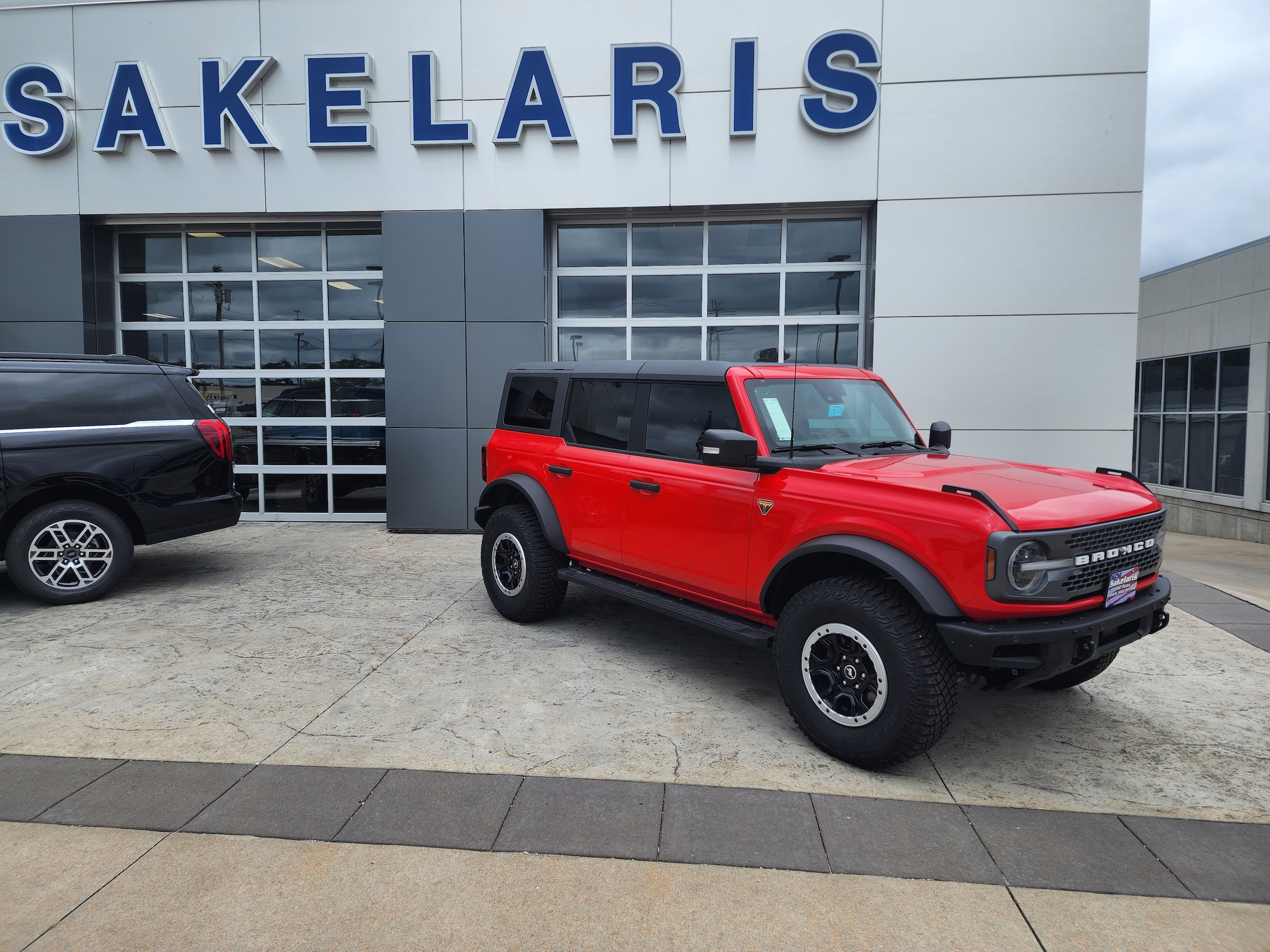 2024 Ford Bronco 4-Door Badlands's photo