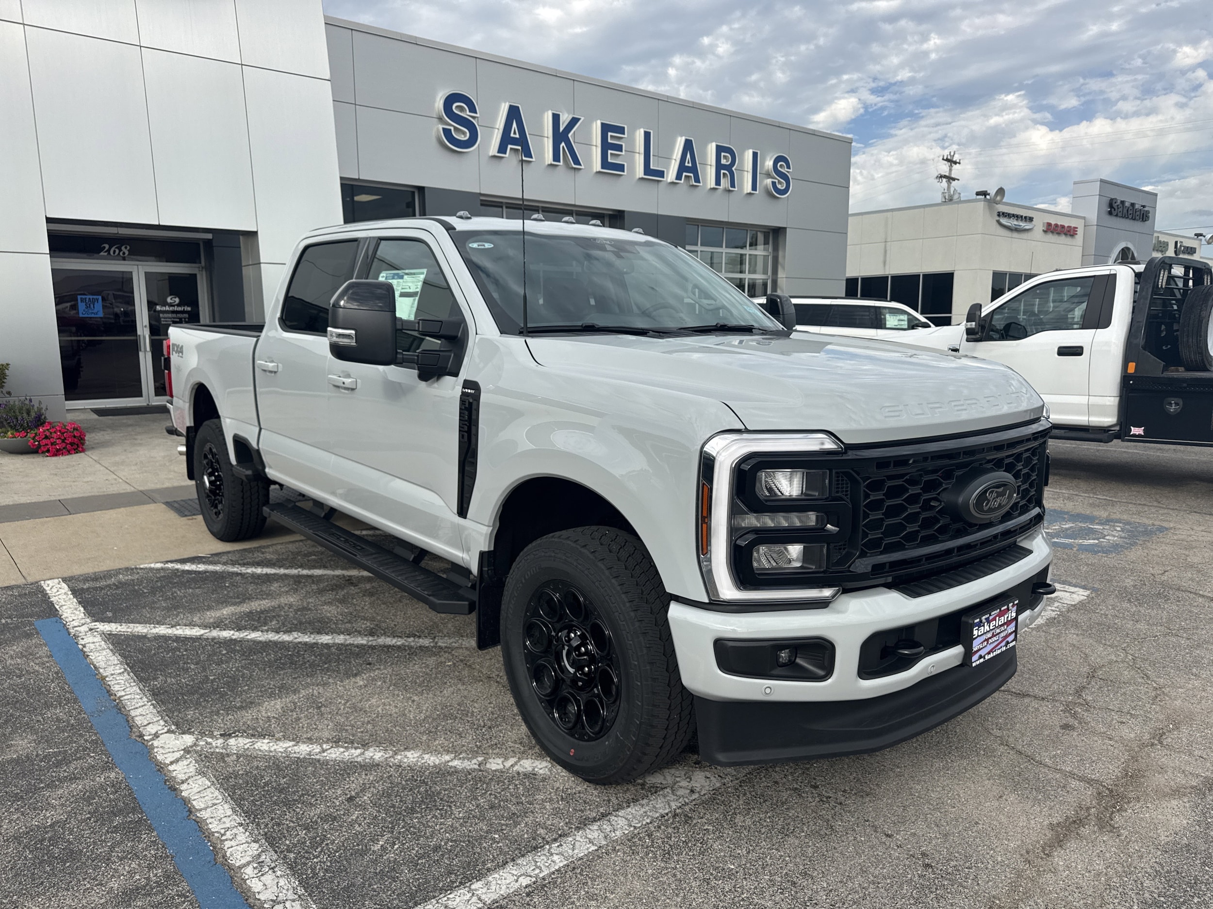 2026 Ford F-350 Super Duty Lariat's photo