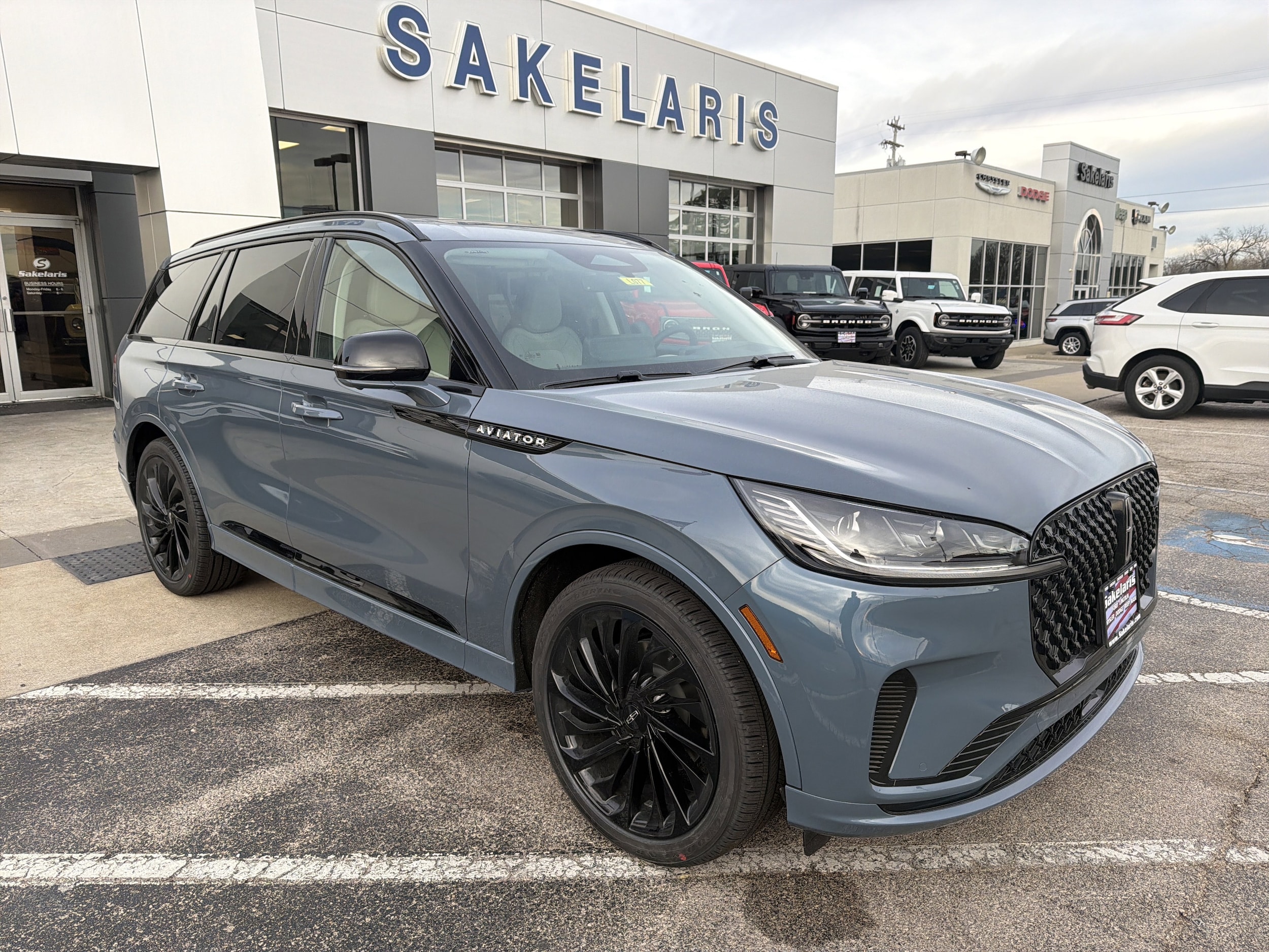 2026 Lincoln Aviator Reserve's photo