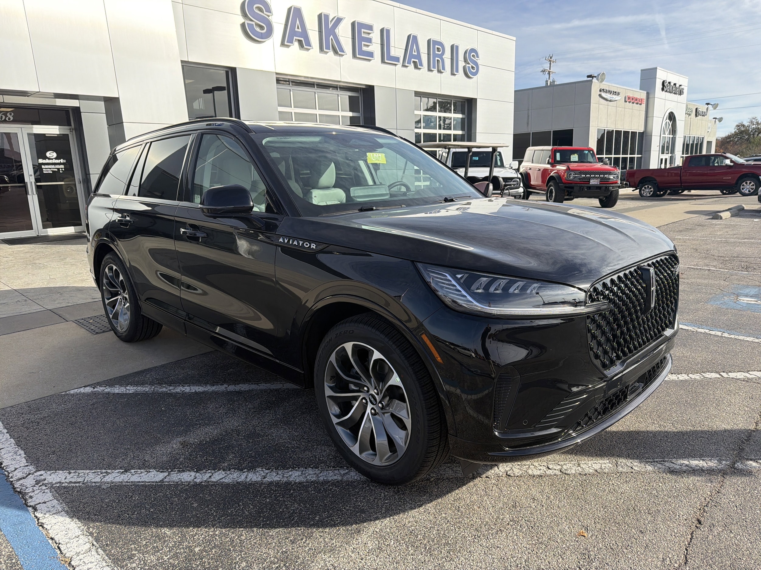 2026 Lincoln Aviator Premiere's photo