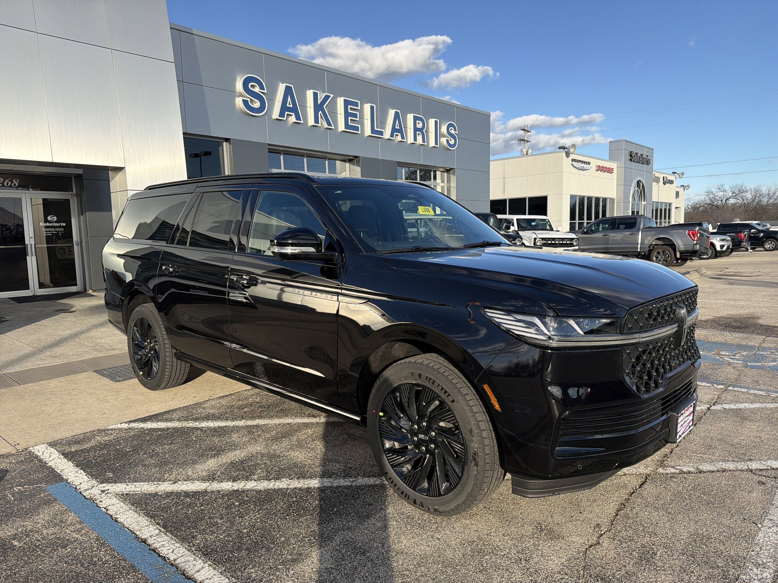 2026 Lincoln Navigator Reserve's photo