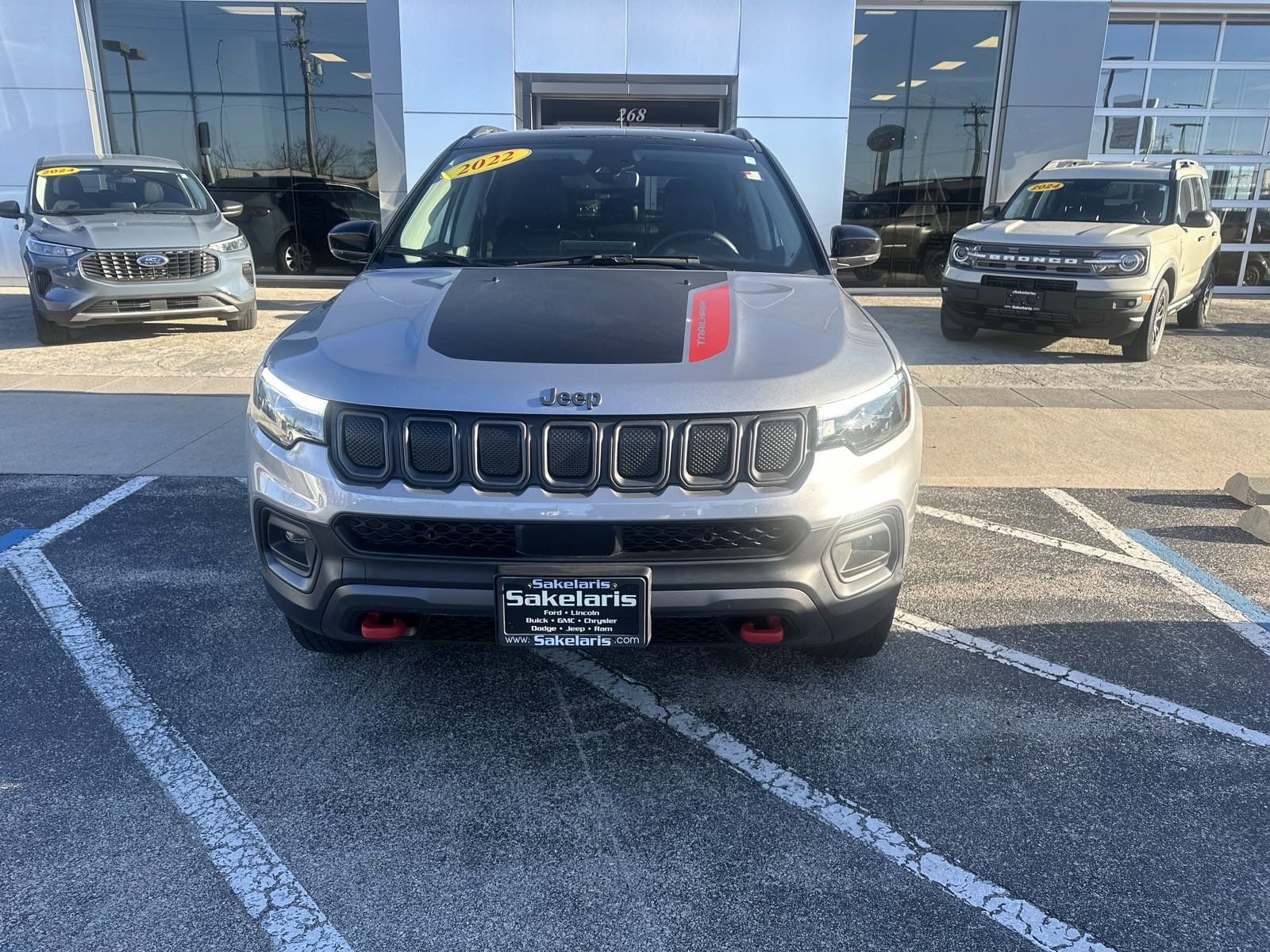 Used 2022 Jeep Compass Trailhawk with VIN 3C4NJDDB7NT227590 for sale in Camdenton, MO