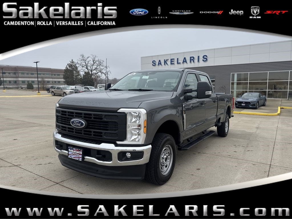 2025 Ford F-250 Super Duty XL's photo