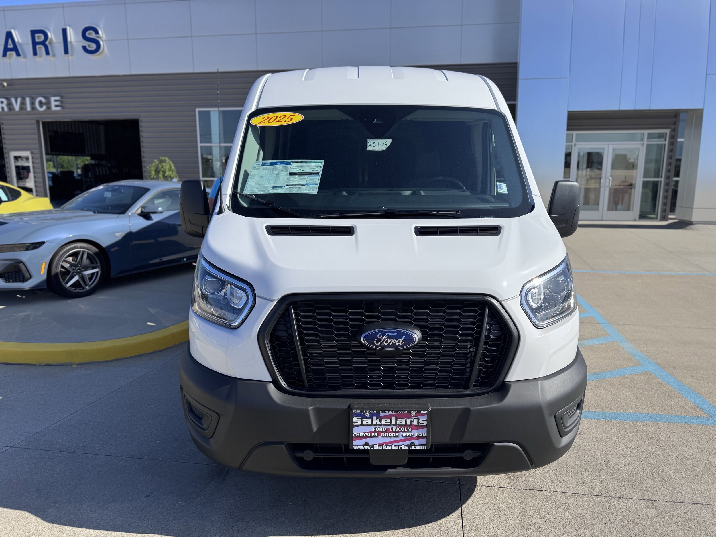 2025 Ford Transit photo 2