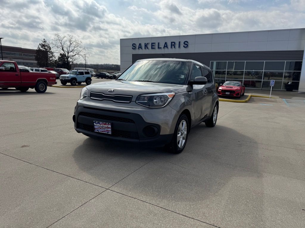 2017 Kia Soul Base
