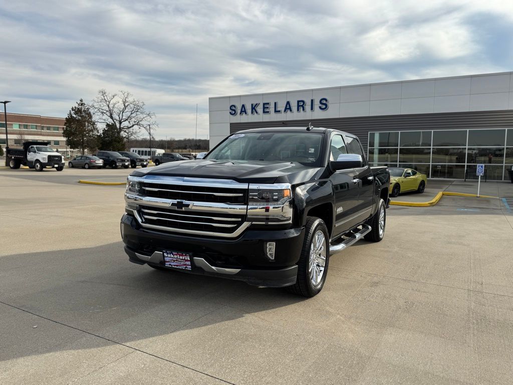 2017 Chevrolet Silverado 1500 High Country's photo