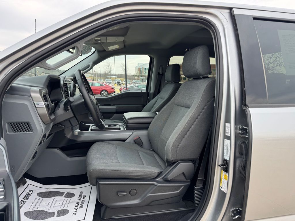 2024 Ford F-150 XLT - Photo 10