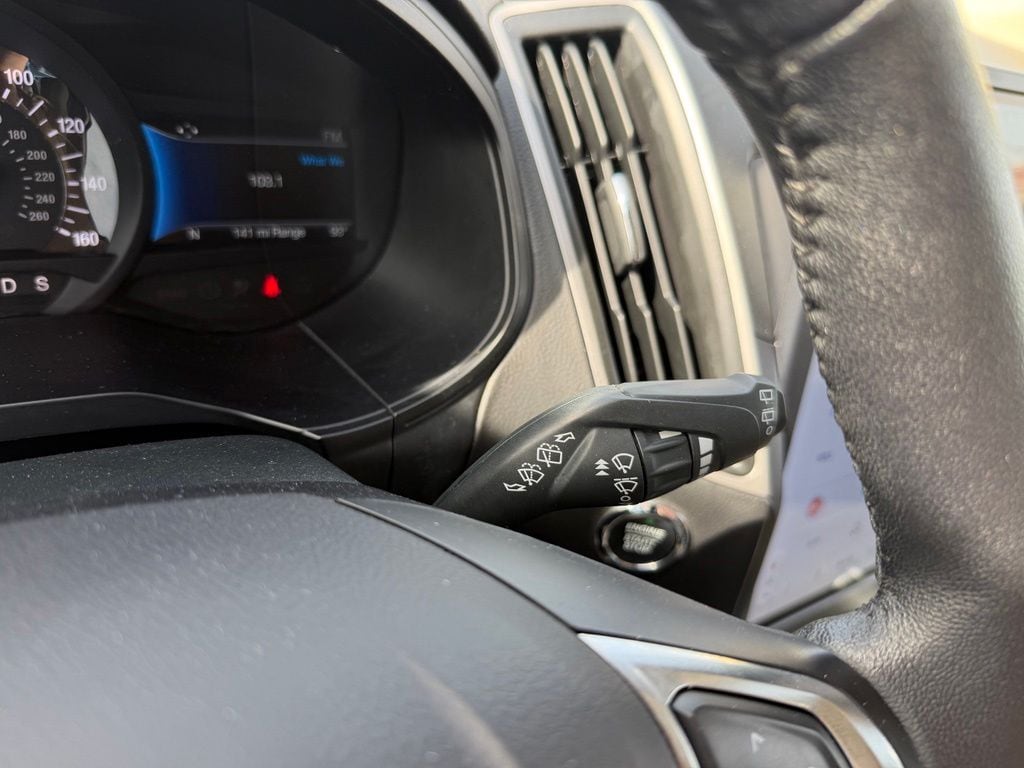 2023 Ford Edge SEL - Photo 20