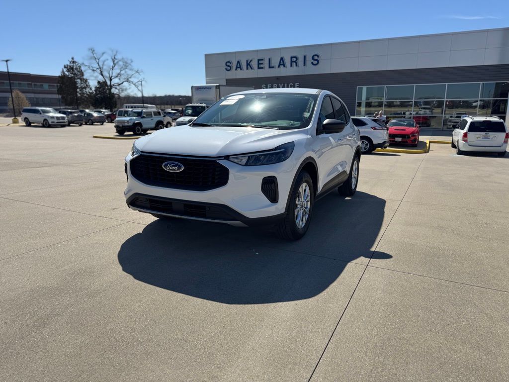 2025 Ford Escape Active