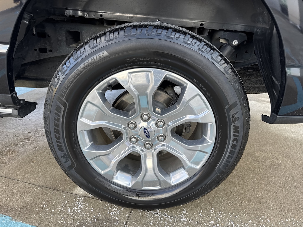 2023 Ford F-150 photo 4