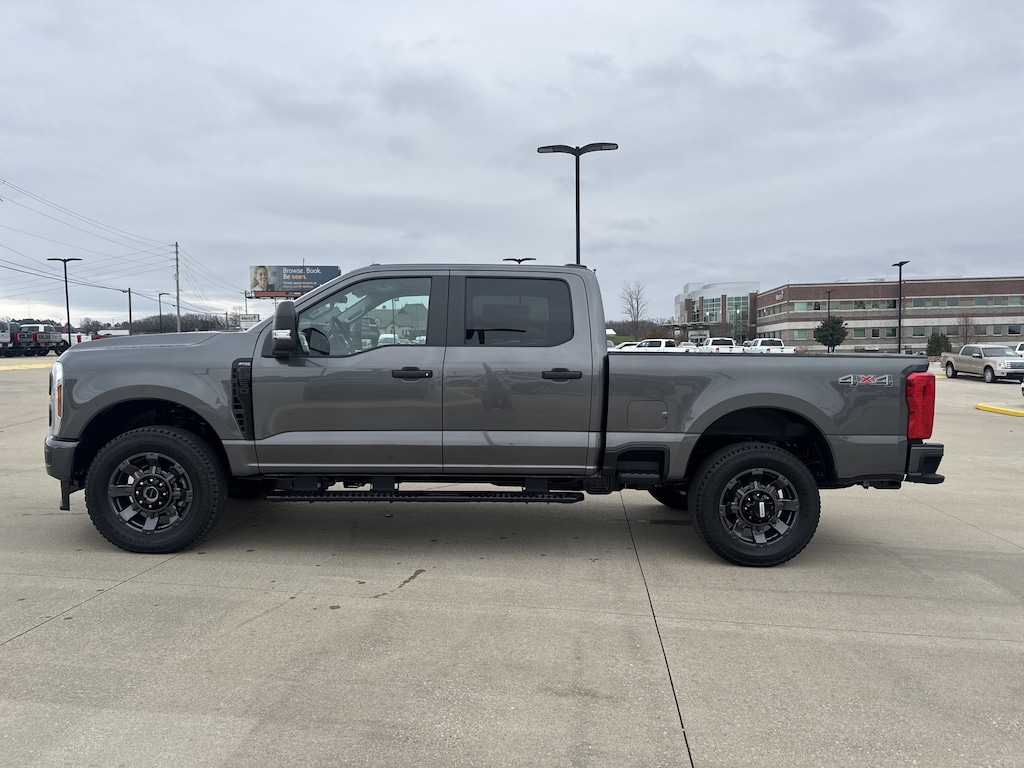 2026 Ford F-250 XL photo 4