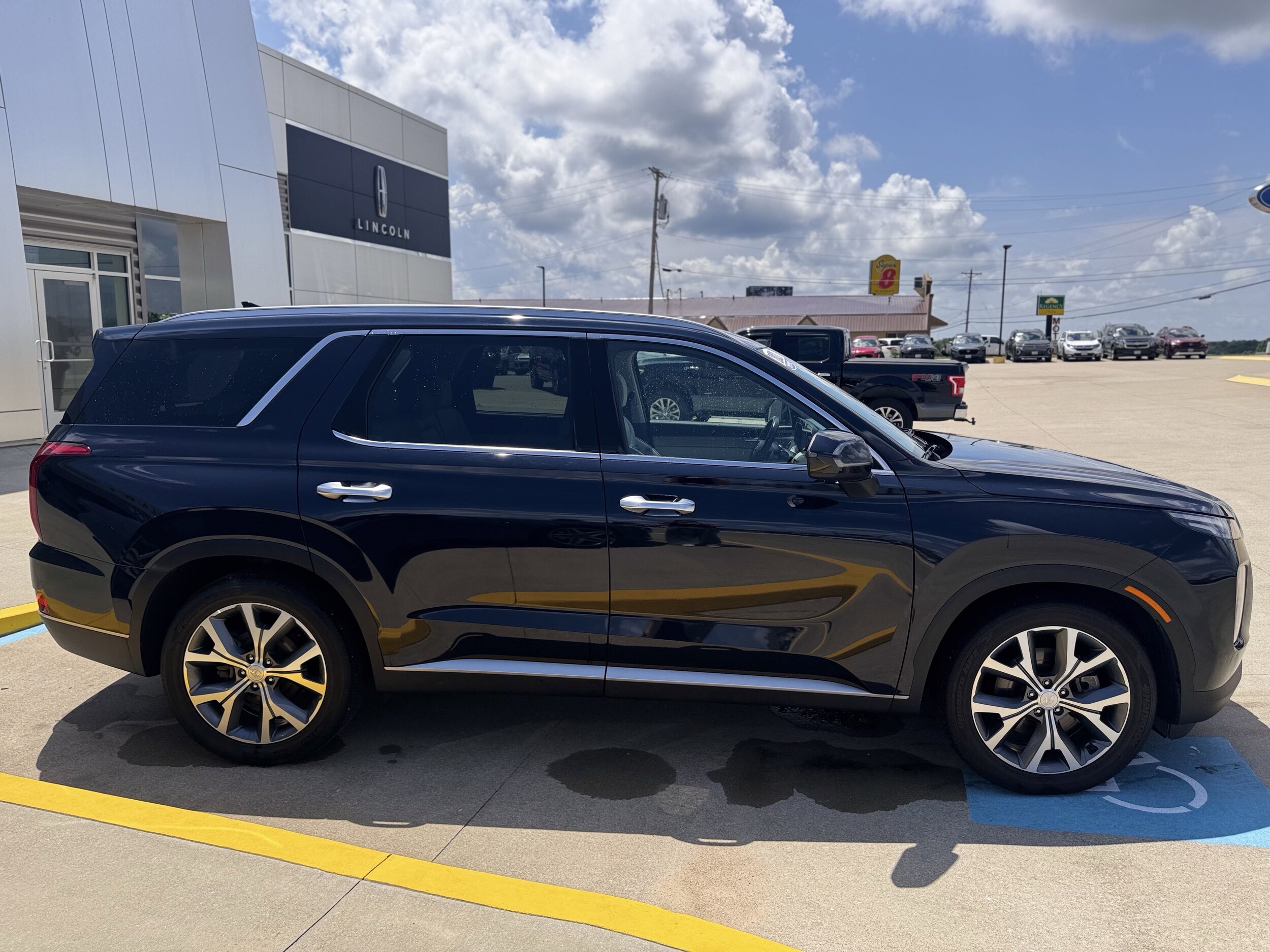 2021 Hyundai Palisade SEL photo 3