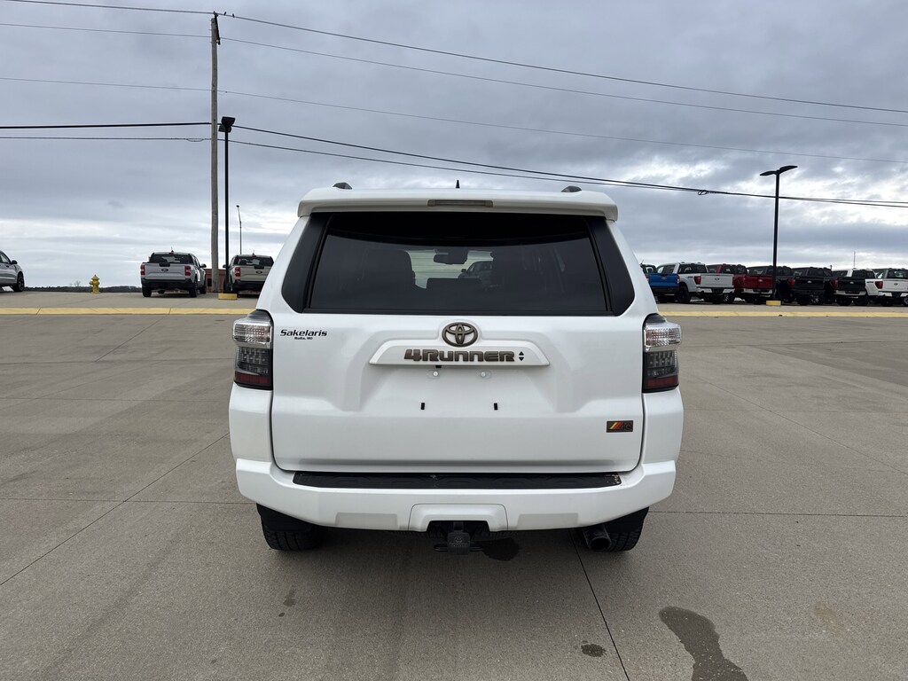 2023 Toyota 4Runner Special Edition photo 3