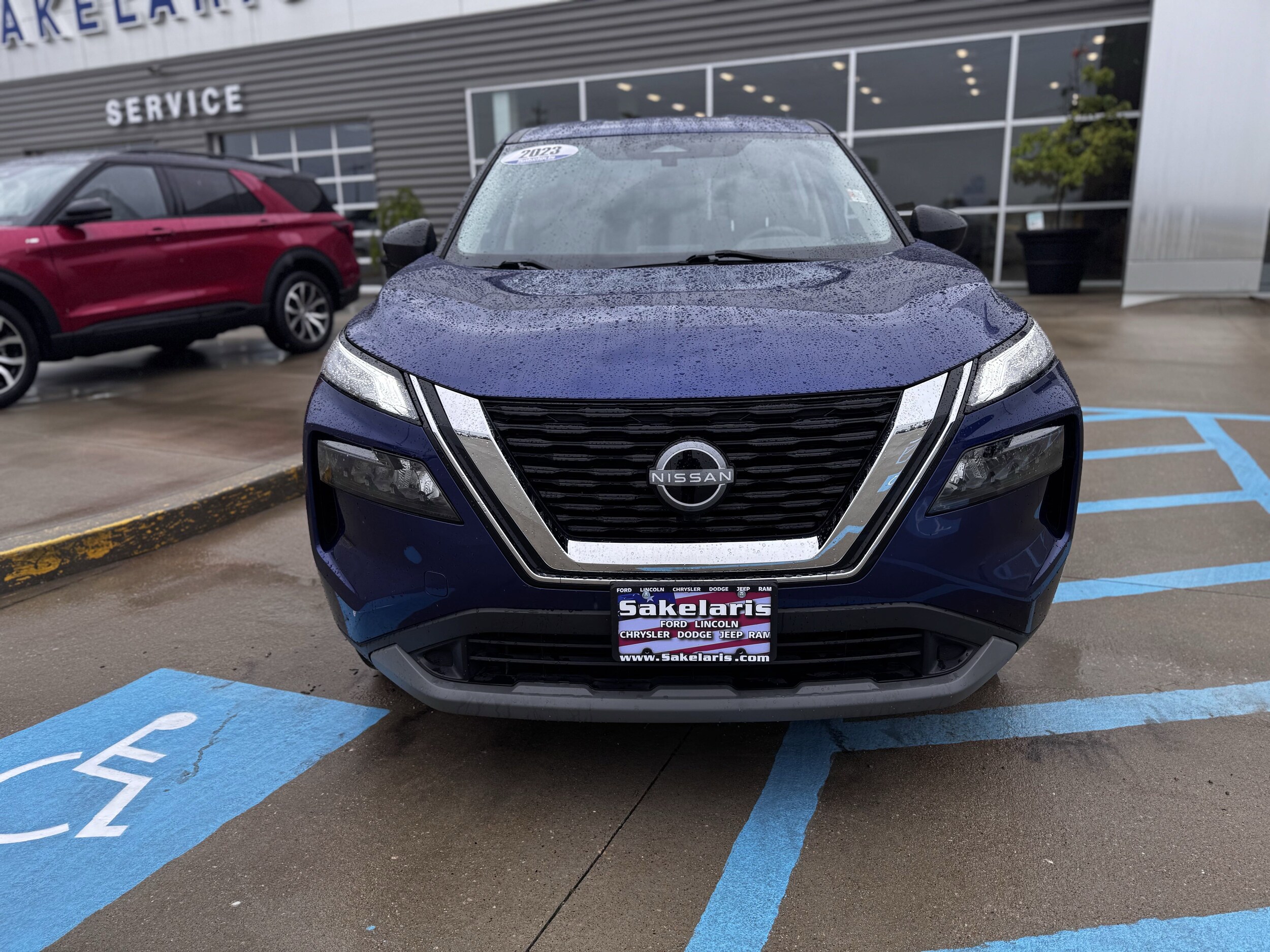 2023 Nissan Rogue S photo 2