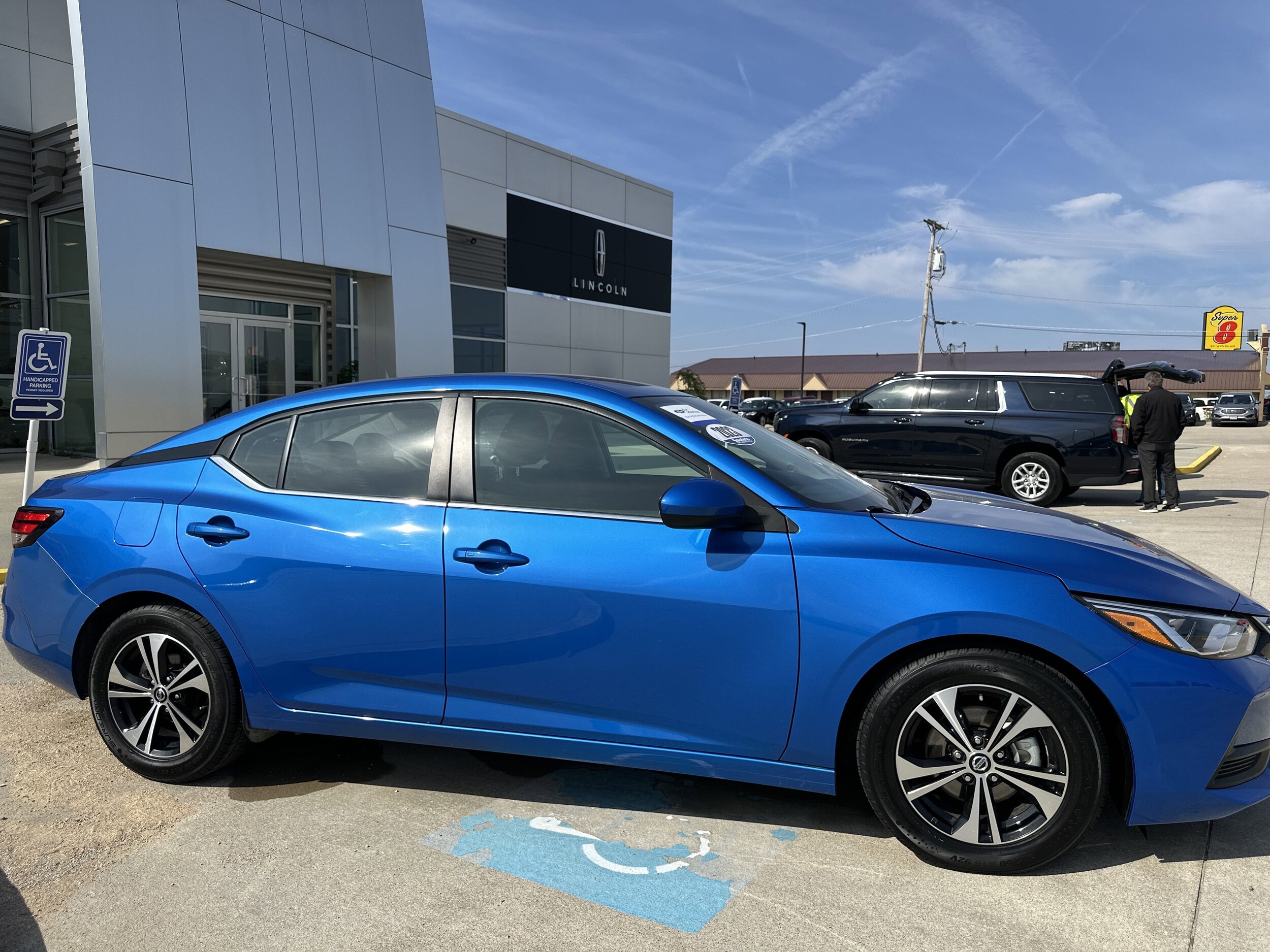 2023 Nissan Sentra SV photo 2