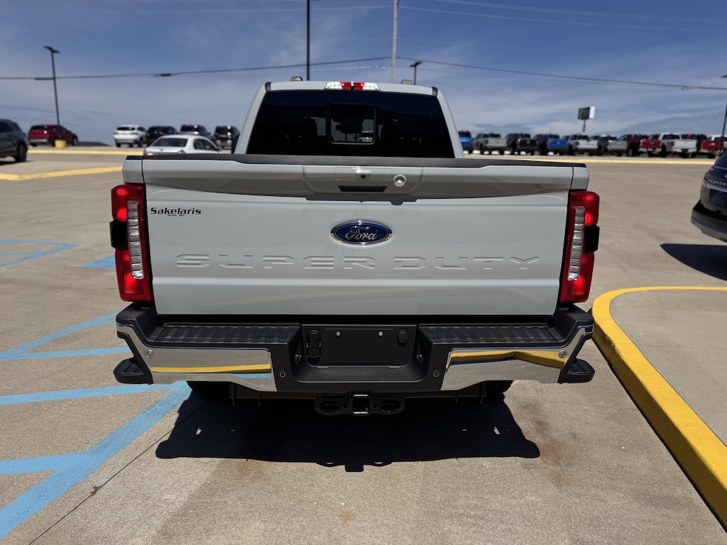 New 2026 Ford F-350  Truck Crew Cab