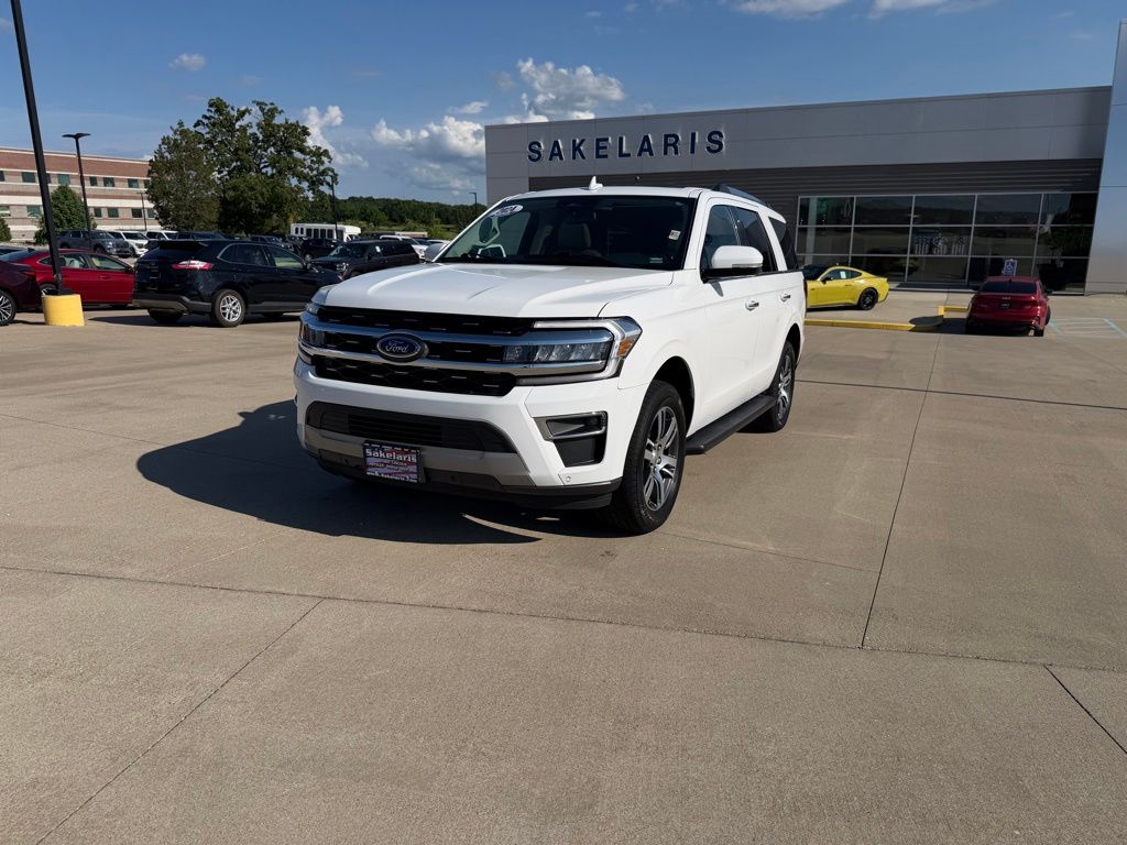 2024 Ford Expedition Limited 4X4's photo