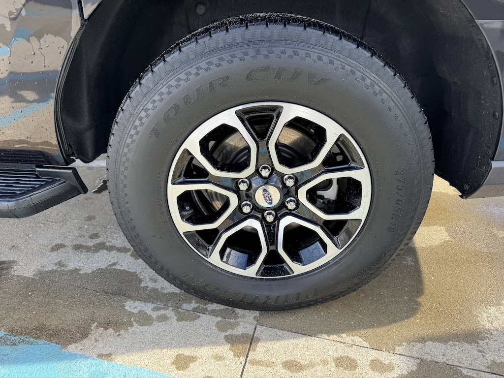 2024 Ford Expedition MAX XLT photo 4