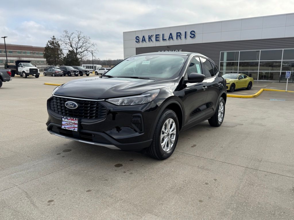 2026 Ford Escape Active's photo
