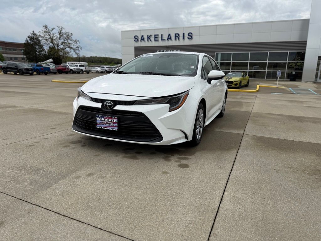 2023 Toyota Corolla LE