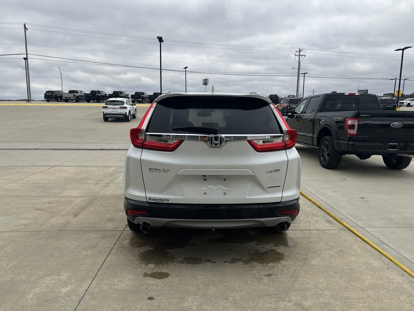 Used 2019 Honda CR-V Touring with VIN JHLRW2H93KX014668 for sale in Rolla, MO