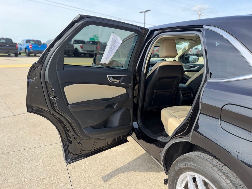2023 Ford Edge SEL - Photo 34
