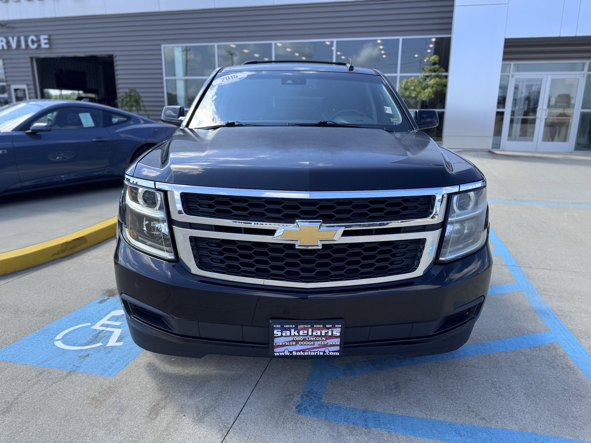 Used 2015 Chevrolet Tahoe LT with VIN 1GNSKBKC1FR596043 for sale in Rolla, MO