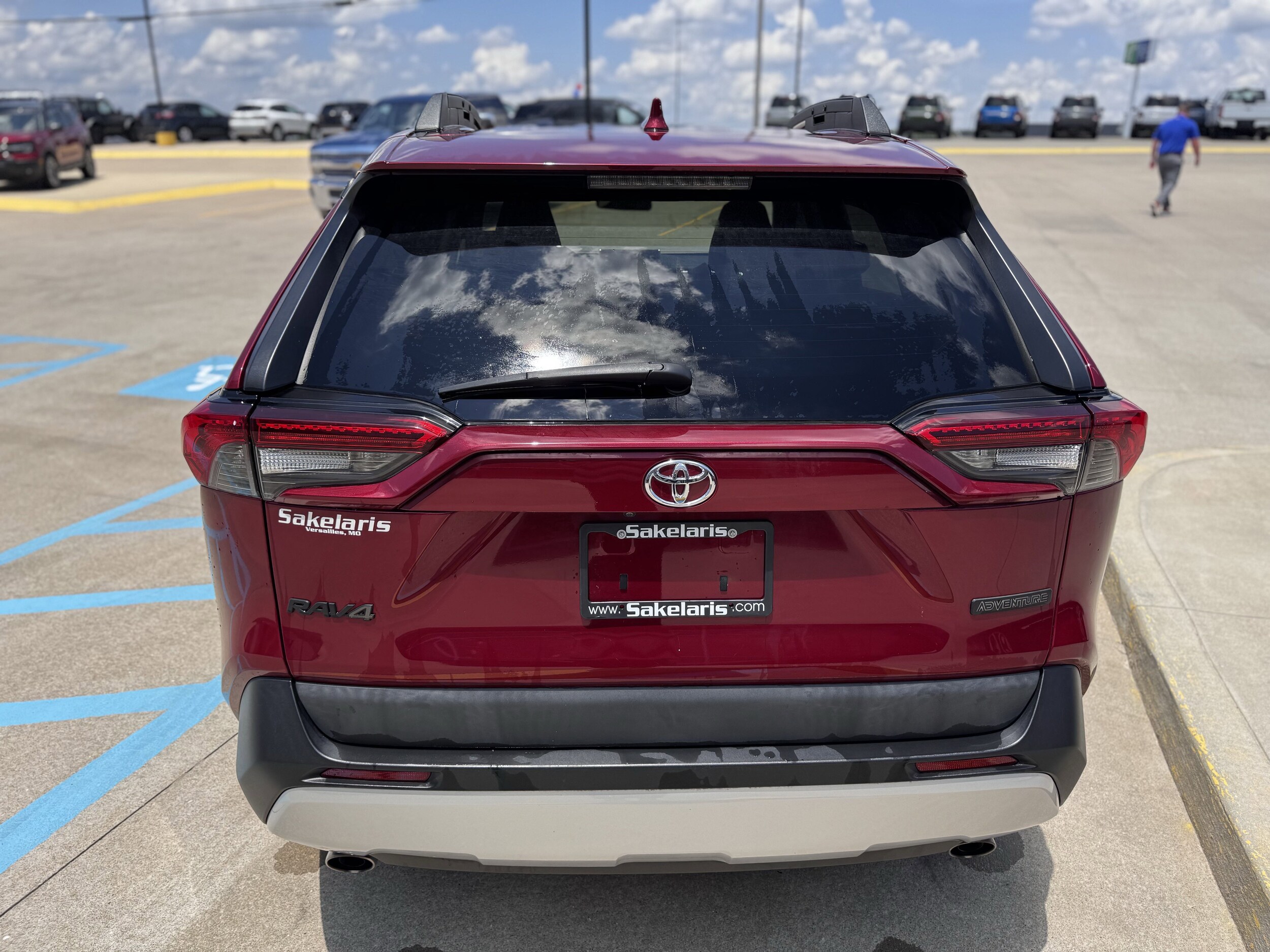 2019 Toyota RAV4 Adventure photo 4