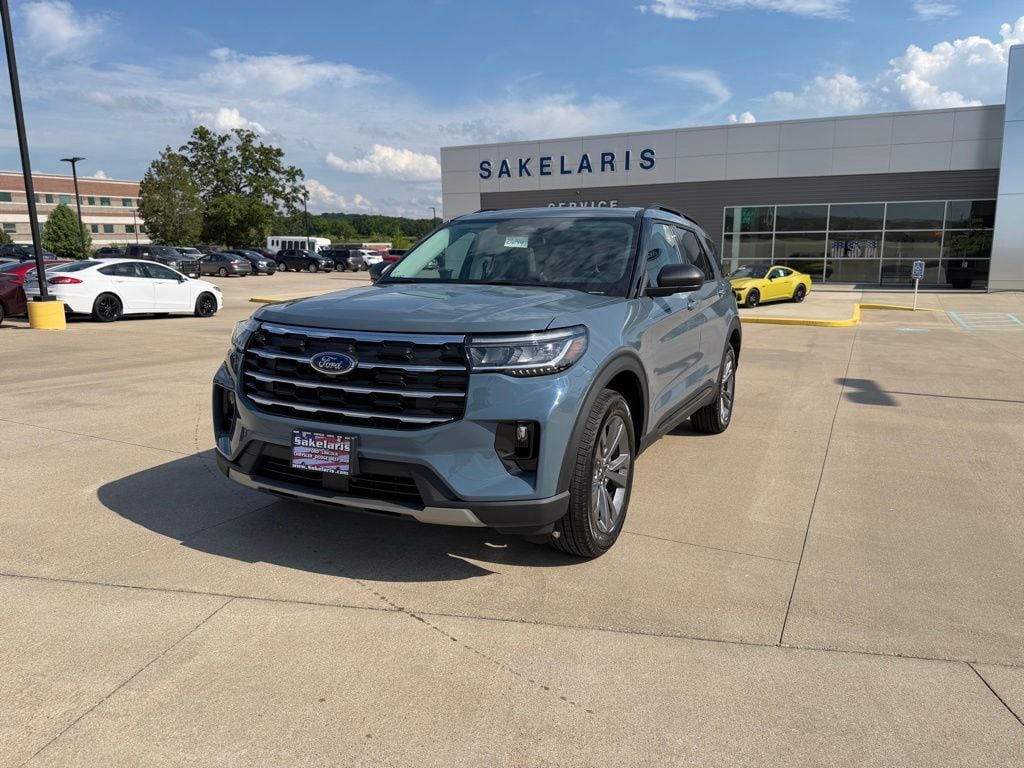 2026 Ford Explorer Active 4WD's photo