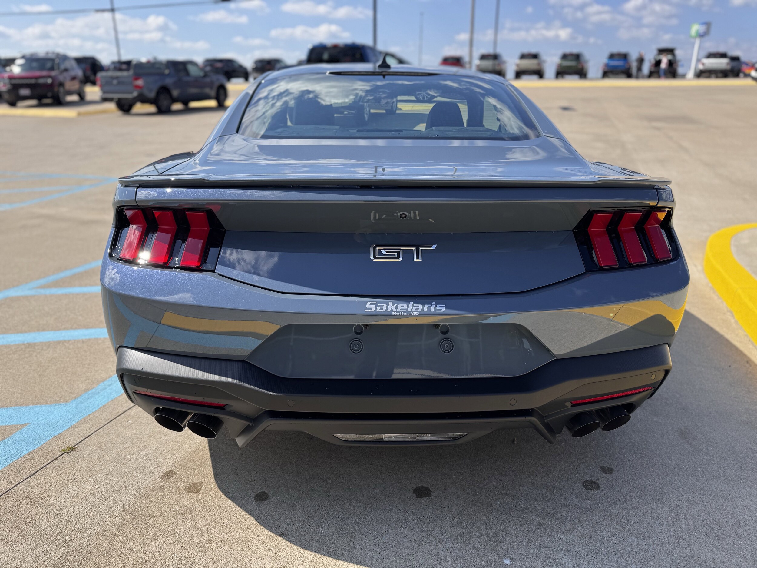 2025 Ford Mustang GT photo 4