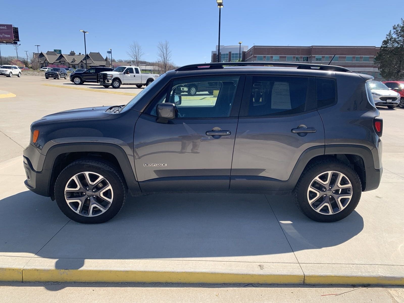 Used 2016 Jeep Renegade Latitude with VIN ZACCJBBT4GPC55574 for sale in Rolla, MO