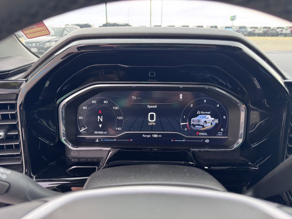2024 GMC Sierra 1500 SLT - Photo 17