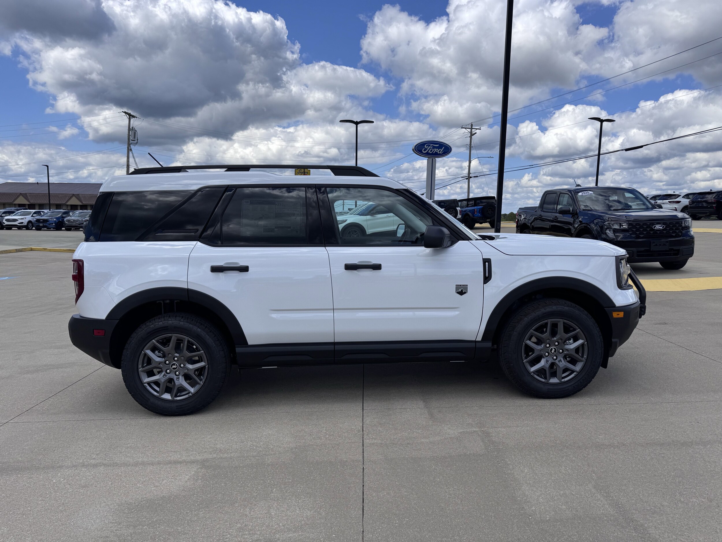 2025 Ford Bronco Sport Big Bend photo 2