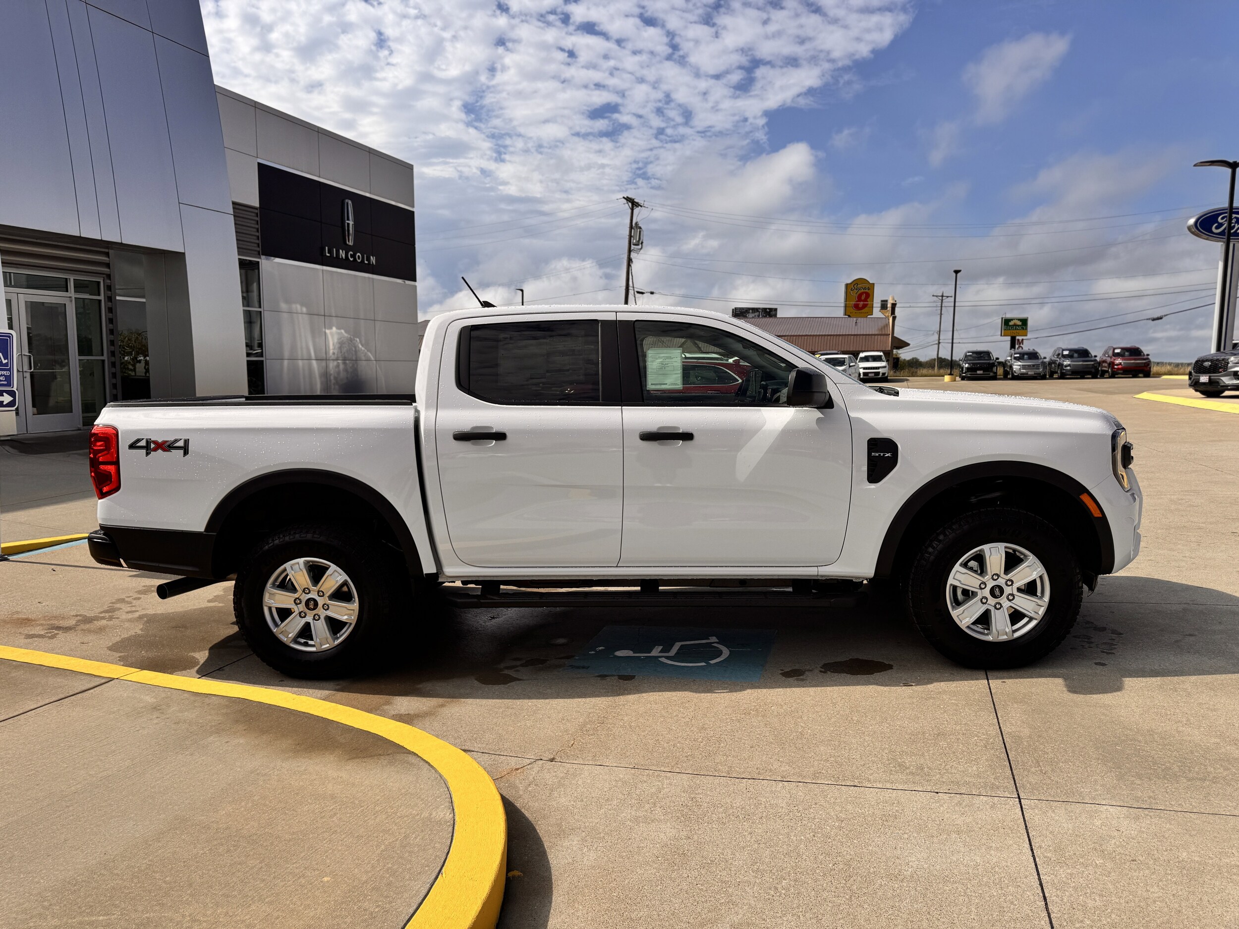 2025 Ford Ranger XL photo 3