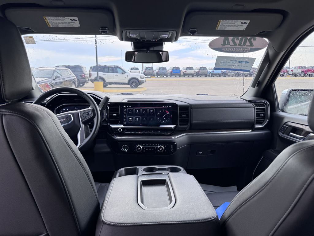 2024 GMC Sierra 1500 SLT - Photo 31