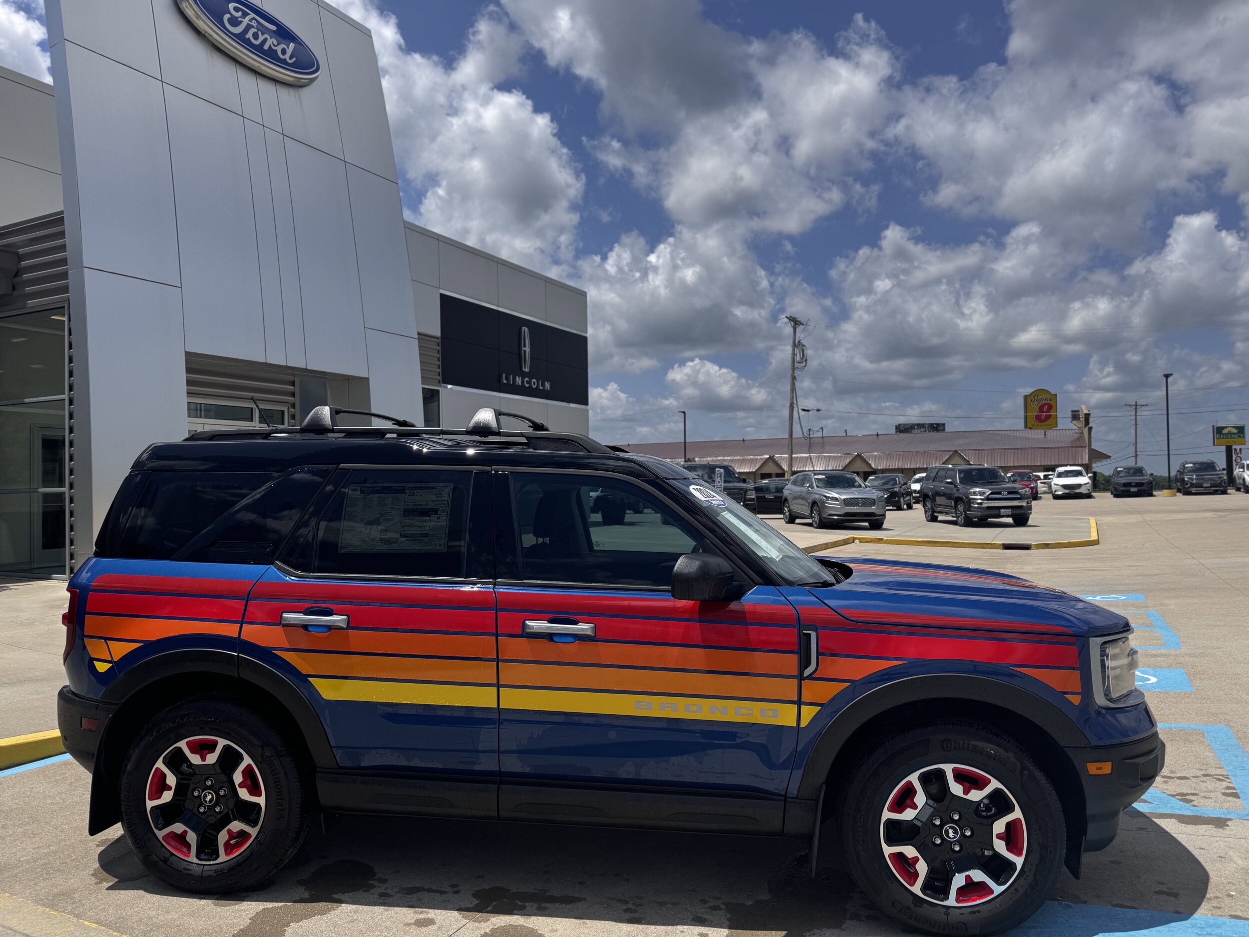 2024 Ford Bronco Sport Free Wheeling photo 3