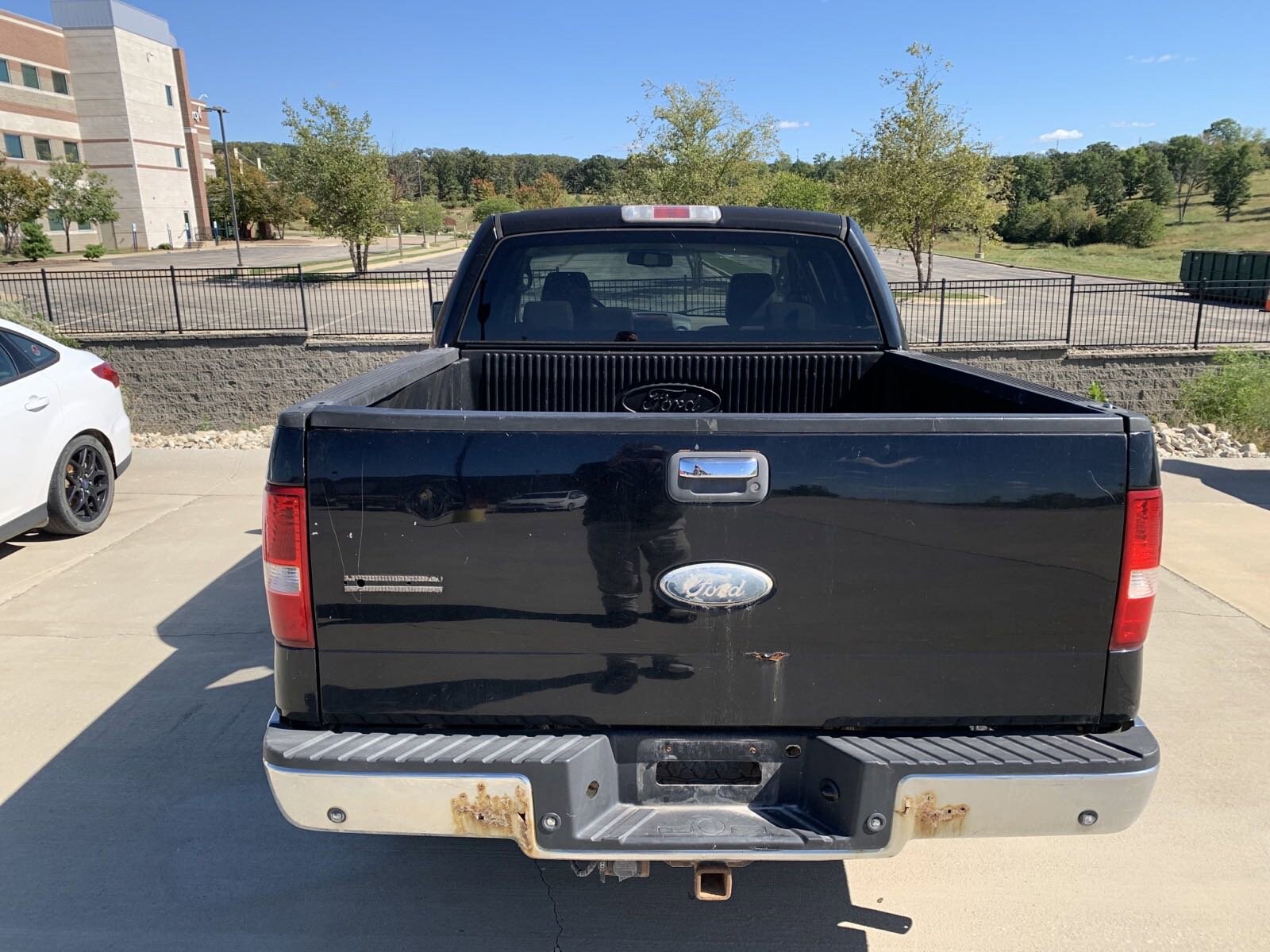 2006 Ford F-150 photo 2
