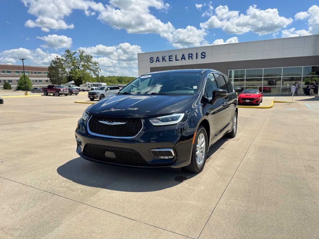 2023 Chrysler Pacifica