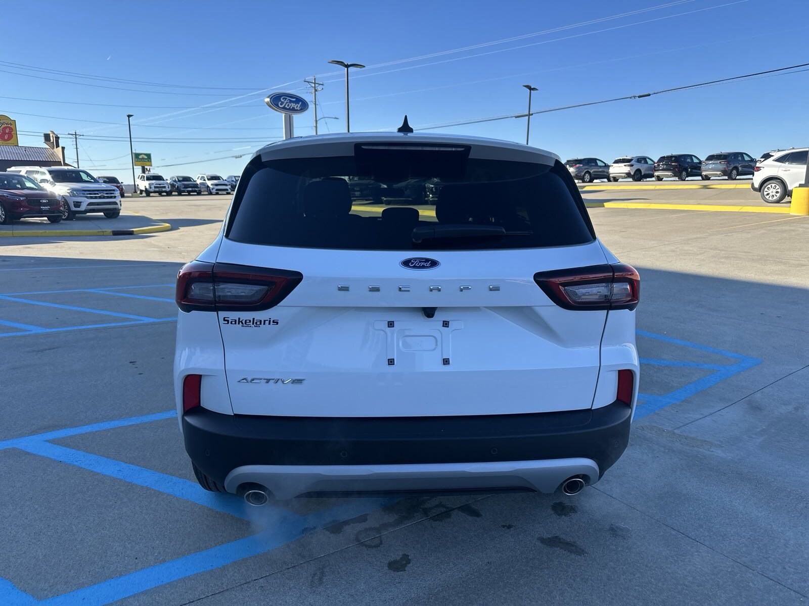 2025 Ford Escape Active photo 3