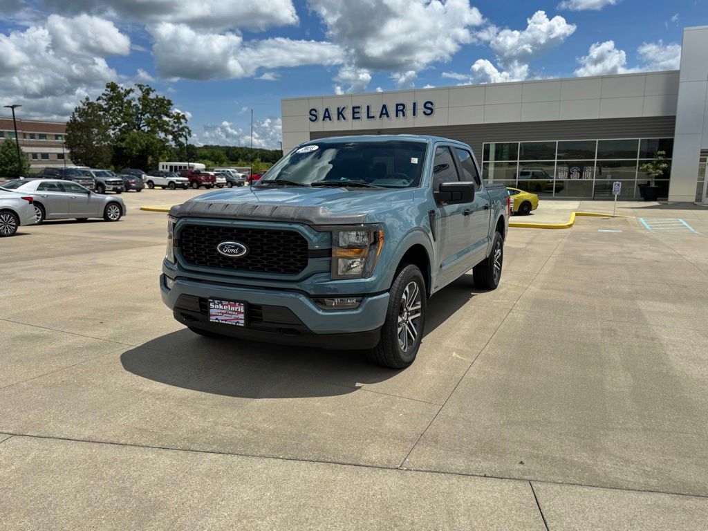 2023 Ford F-150 XL 4x4 SuperCrew 5-1/2 Box's photo