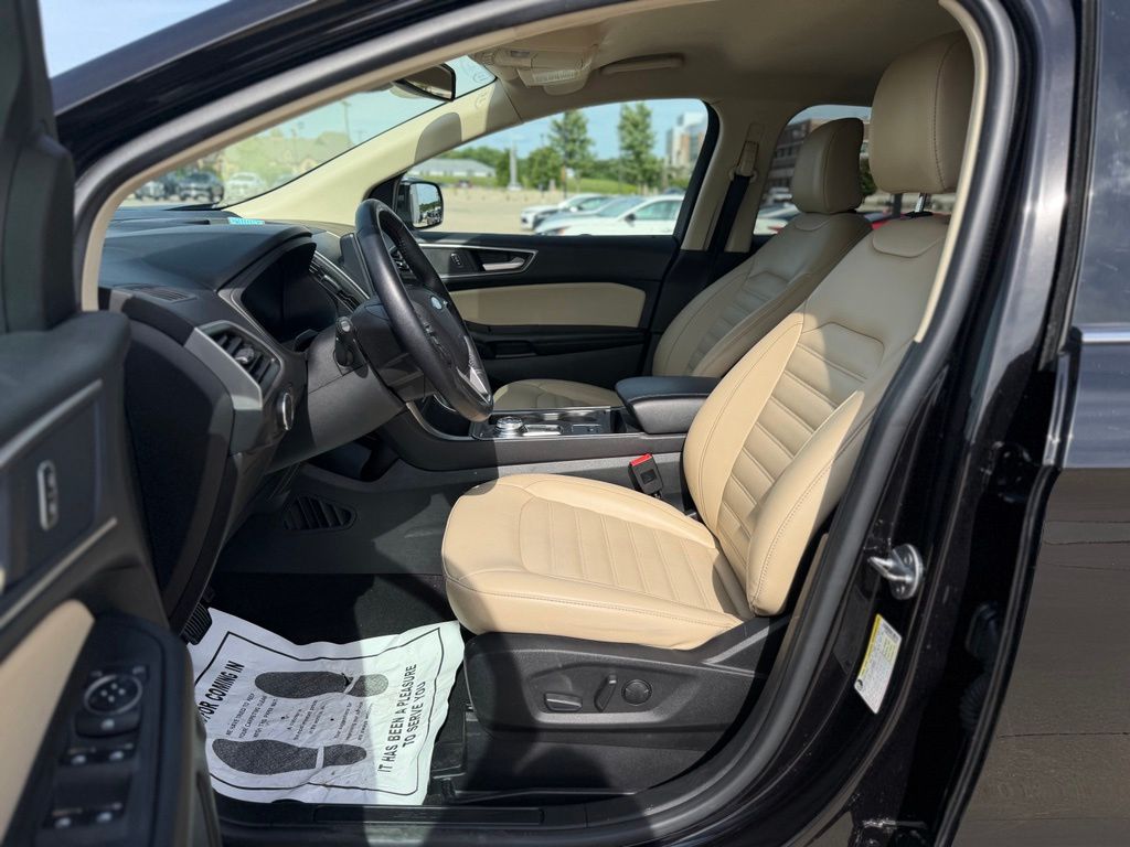 2023 Ford Edge SEL - Photo 13