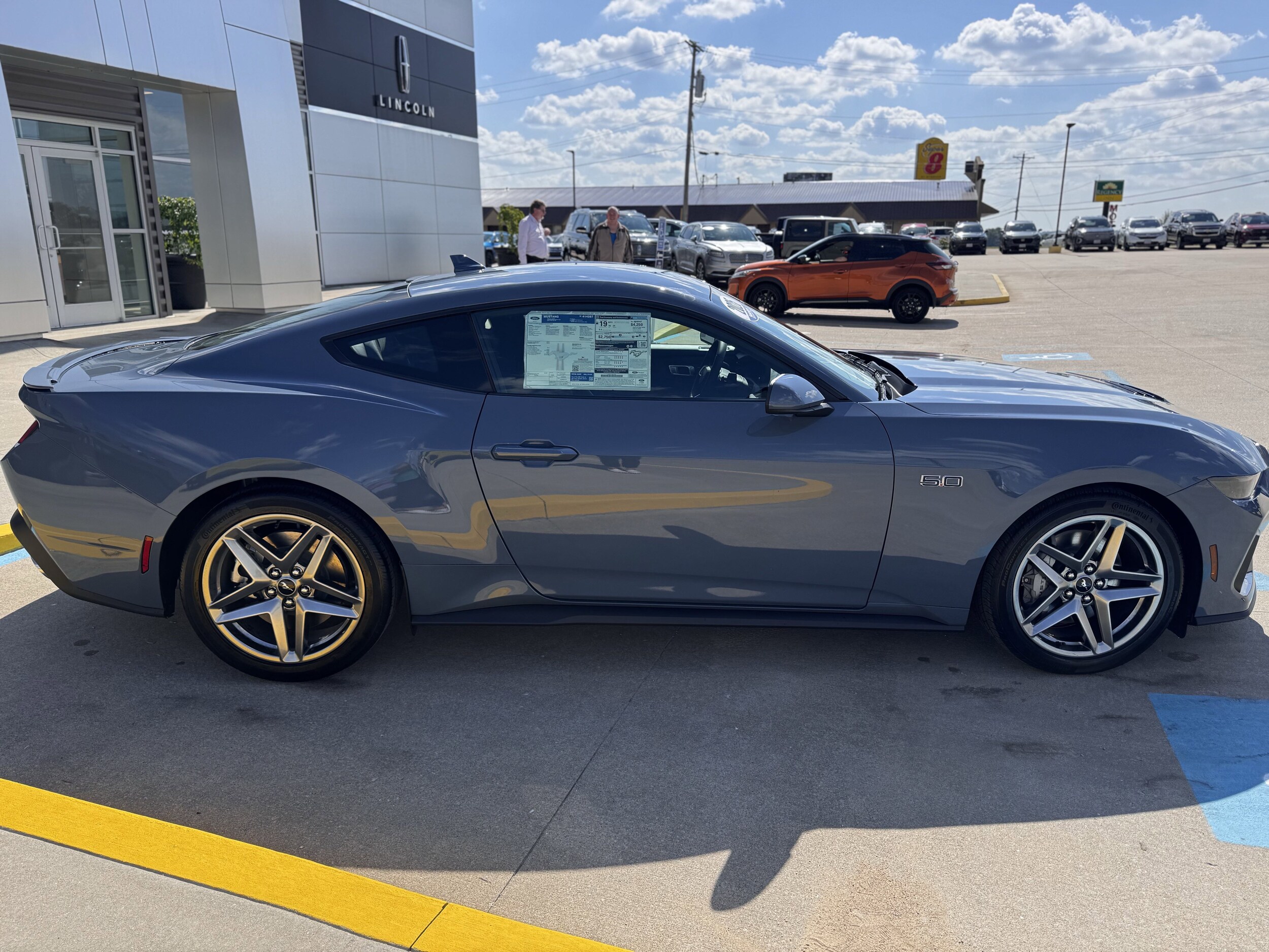 2025 Ford Mustang GT photo 3