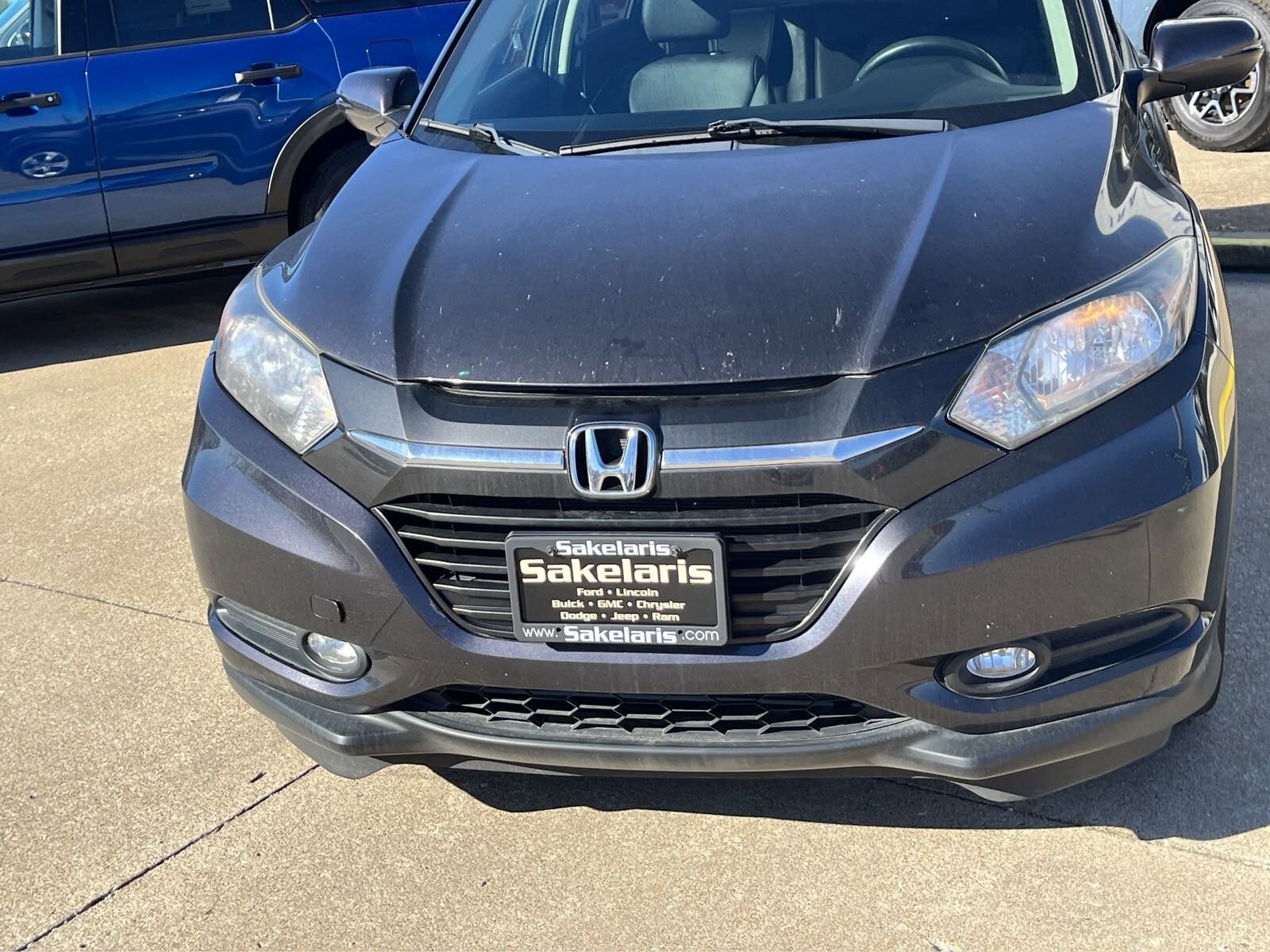 2017 Honda HR-V EX-L photo 2