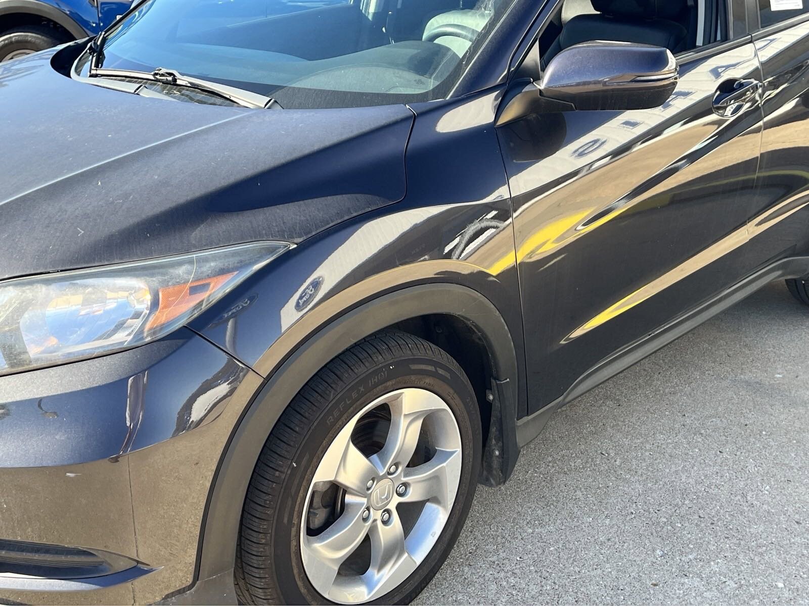 2017 Honda HR-V EX-L photo 3