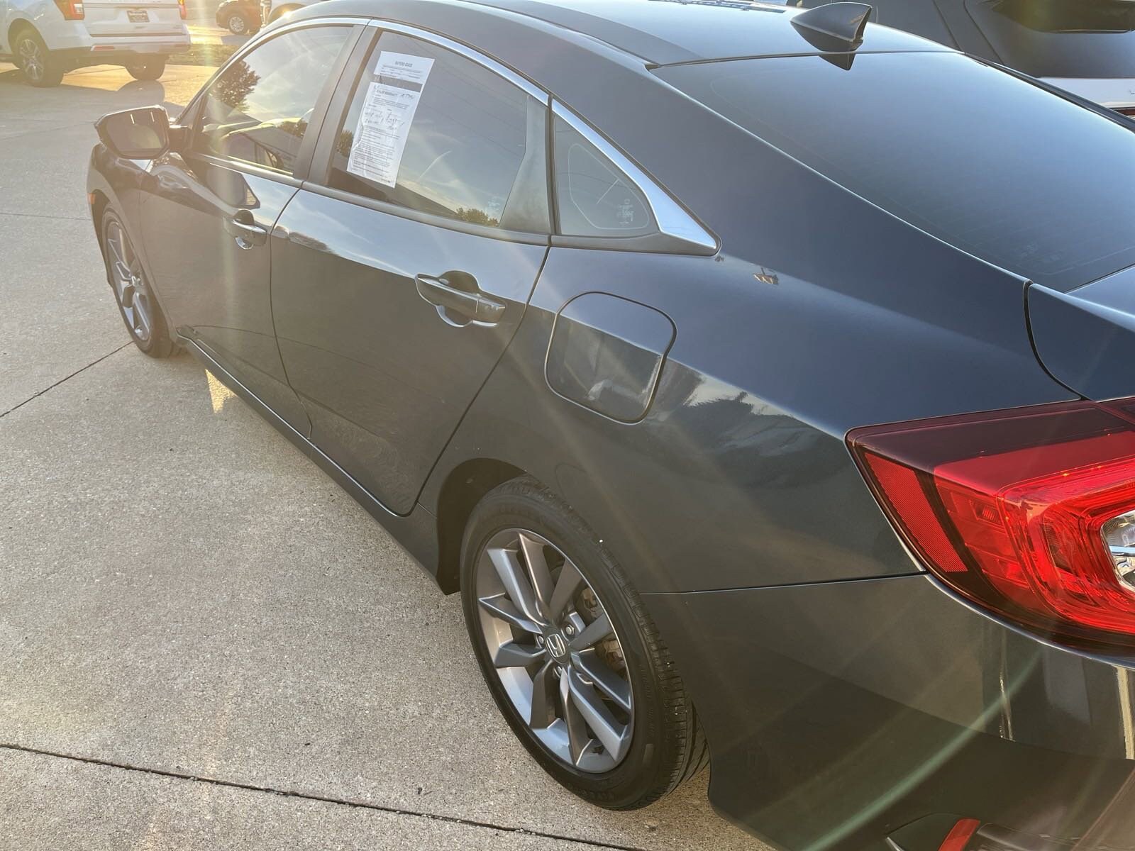 2019 Honda Civic EX photo 3