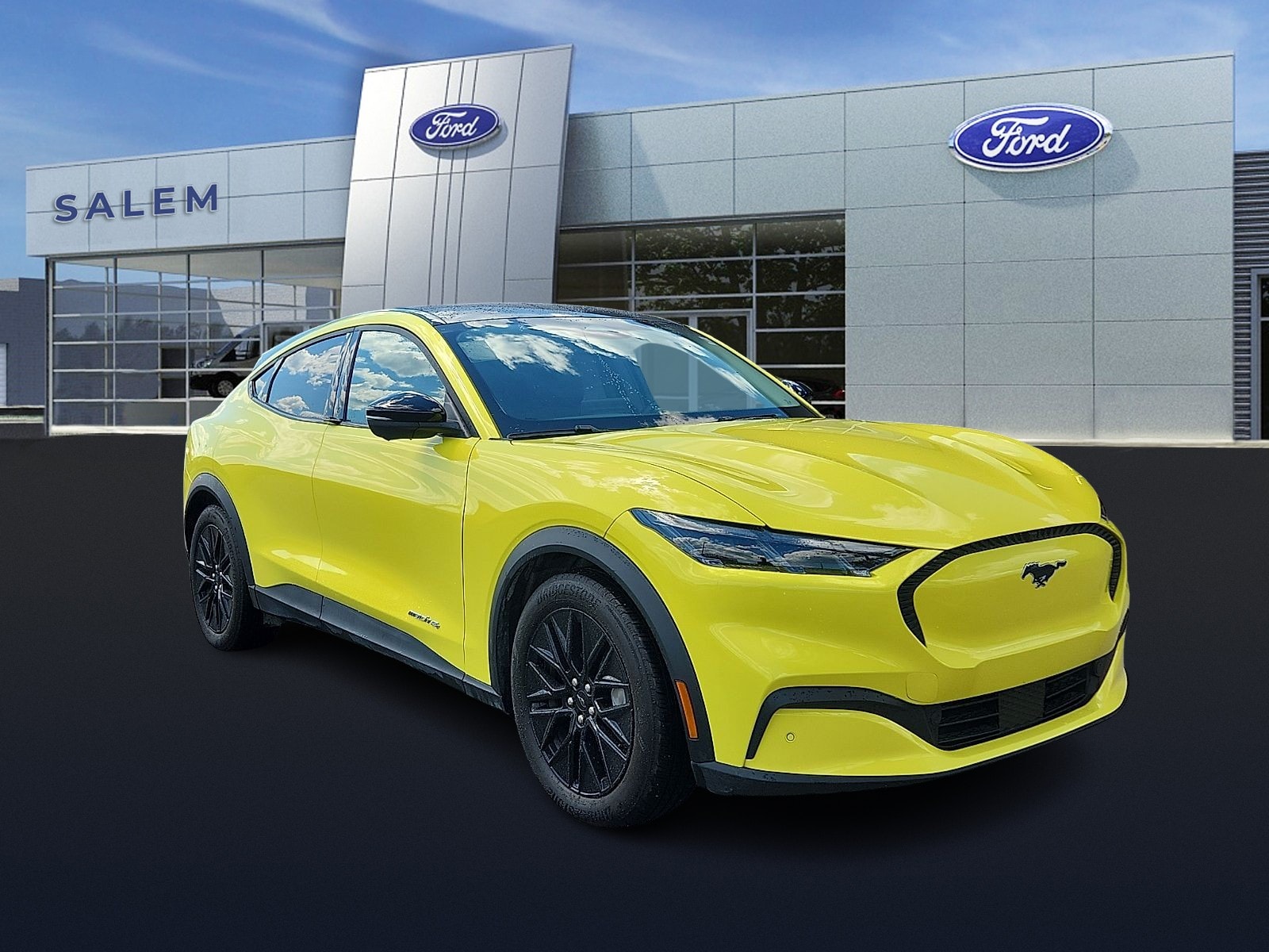 2025 Ford Mustang Mach-E Sport Utility 