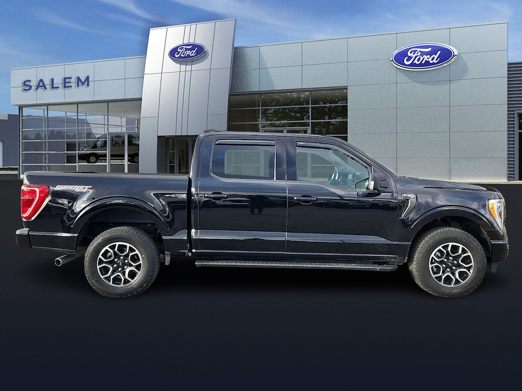 Certified 2022 Ford F-150 XLT SuperCrew